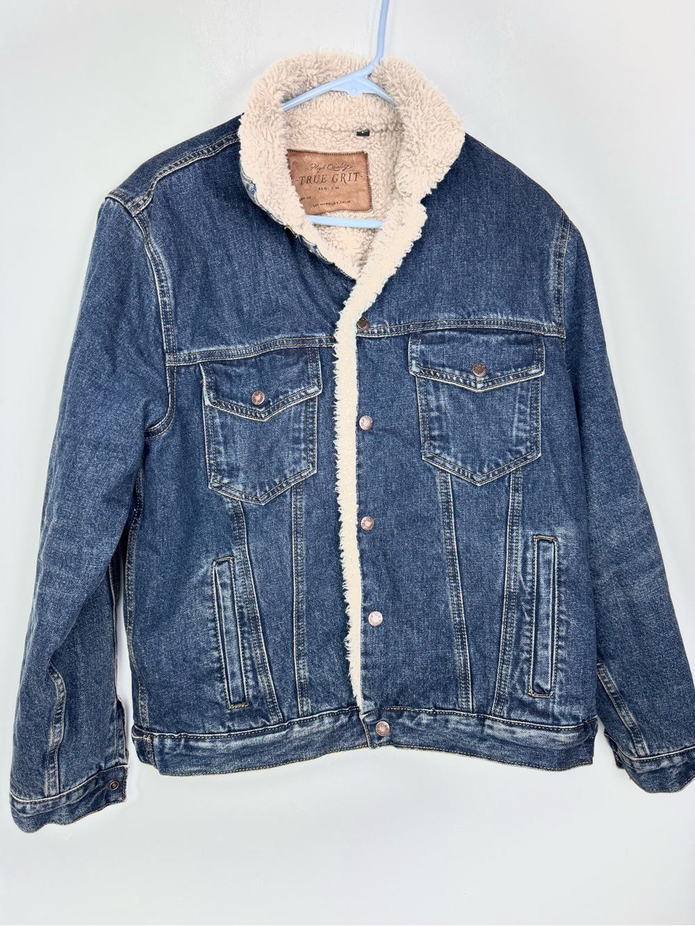 True Grit Men’s Freemont Sherpa-Lined DenimTrucker Jacket Size Small